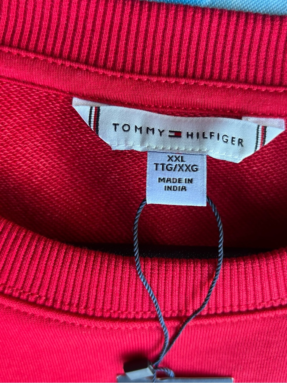 Tommy Hilfiger Red Logo Heart Sweatshirt - Picture 5 of 7